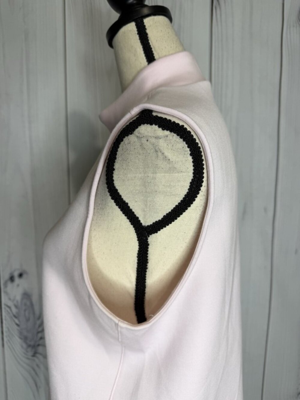 Spanx AirEssentials Mock Neck Tank Top Sz XL Light Pink Sleeveless Top 20377R - Picture 10 of 12